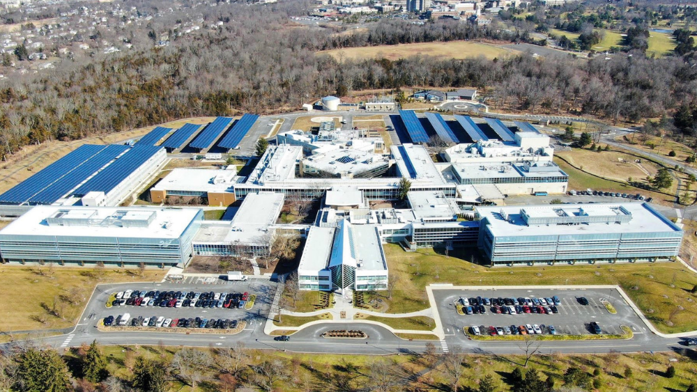 Aerial view of a ECS Energy commercial solar installation